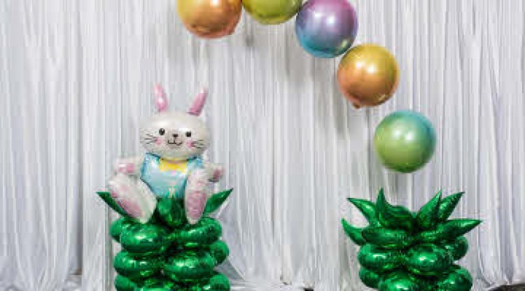 Easter Foil Arch