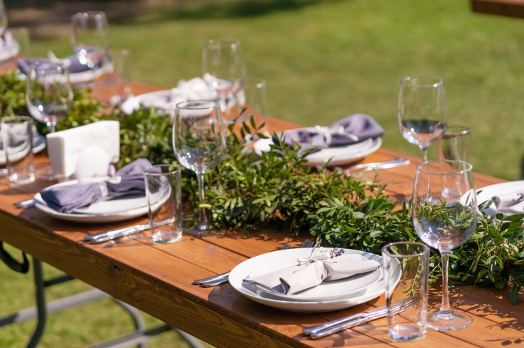 Tablescapes & Dishware Tablescapes & Dishware