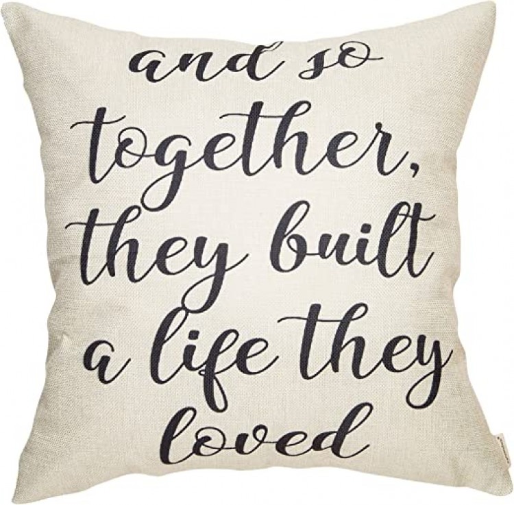 Furniture - Pillows Furniture - Pillows