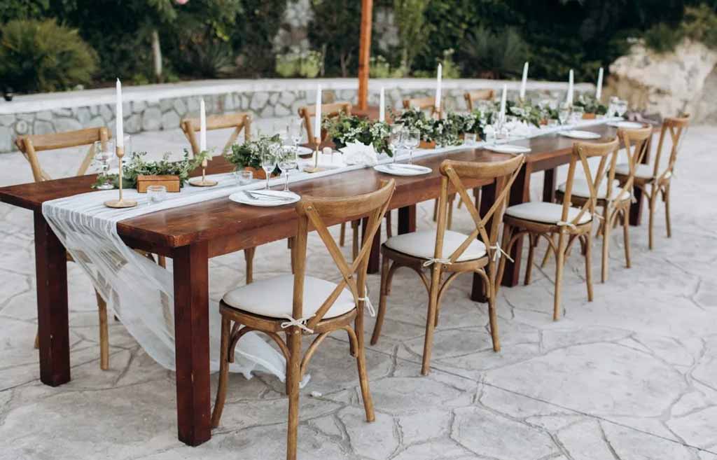 Tables & Chairs